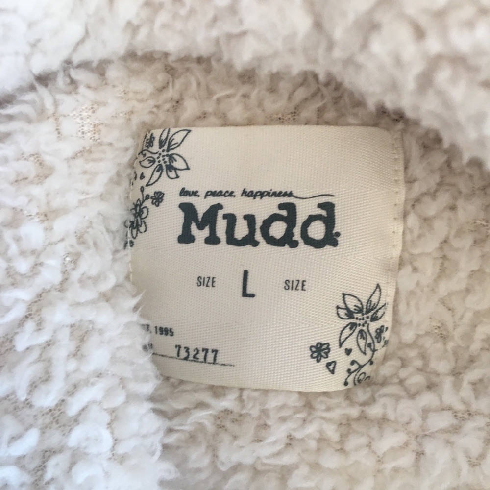 Sweater - Picture 4 of 4